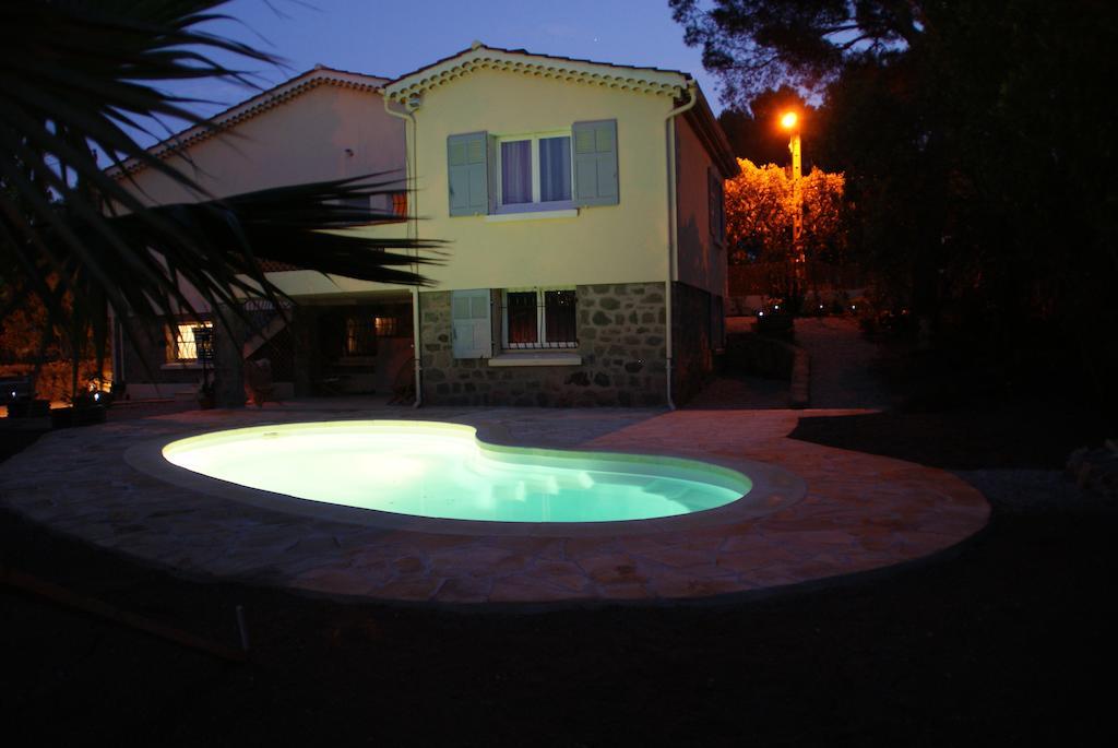 Appartement Dans Villa St Raphael Saint-Raphaël Camera foto