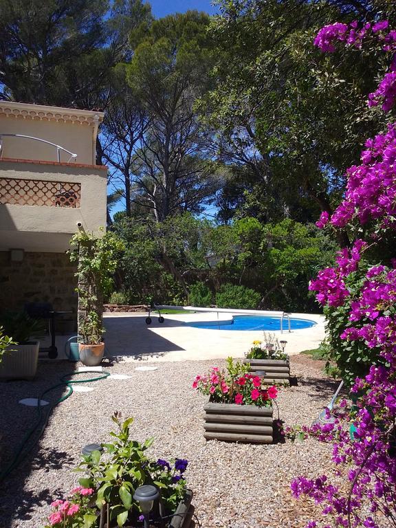 Appartement Dans Villa St Raphael Saint-Raphaël Esterno foto