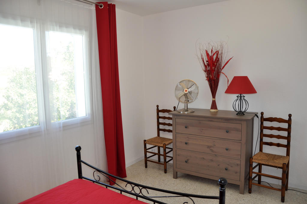 Appartement Dans Villa St Raphael Saint-Raphaël Camera foto