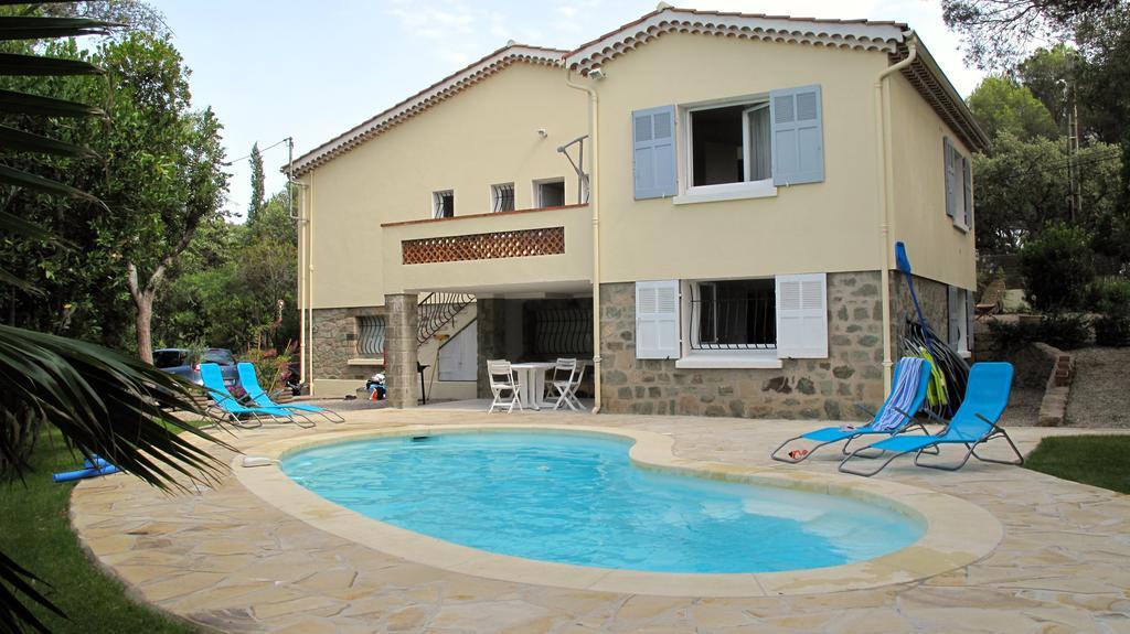 Appartement Dans Villa St Raphael Saint-Raphaël Esterno foto